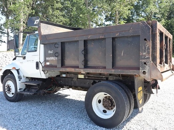 2005-international-durastar-4300-image-3