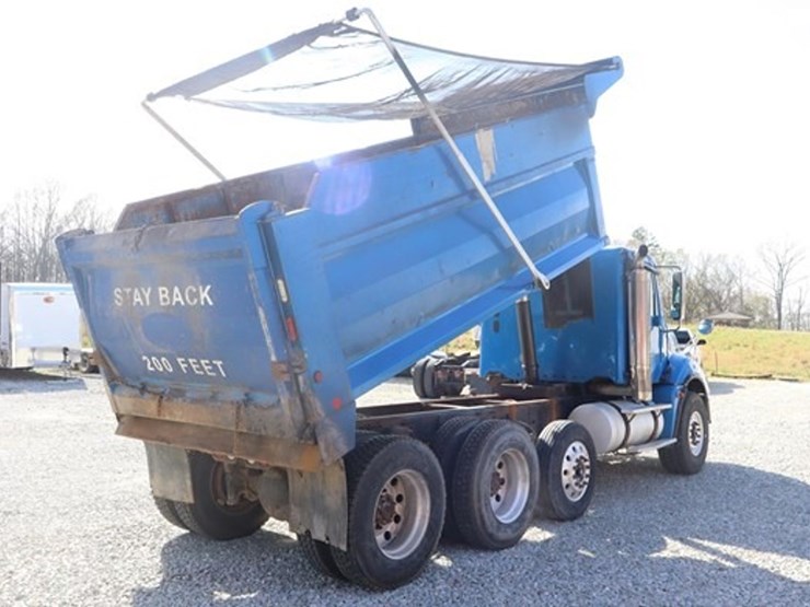 2013-freightliner-columbia-120-image-5