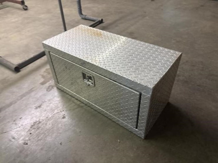 aluminum-toolbox-image-2