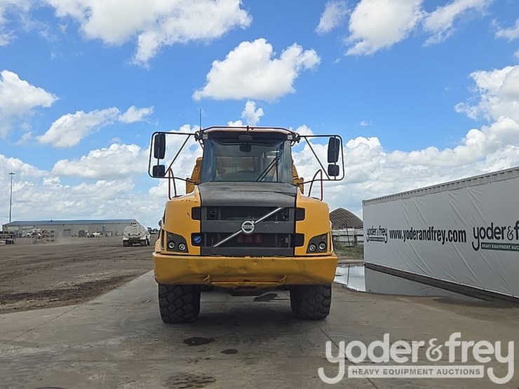 2021-volvo-a25g-image-8