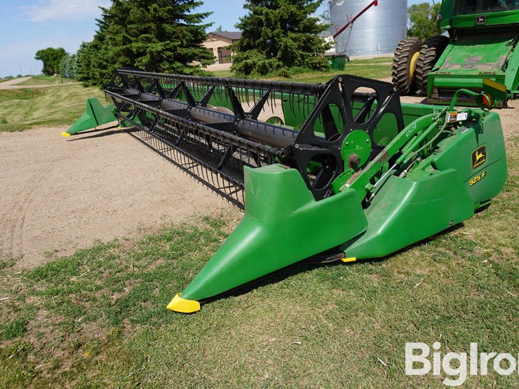 2002-john-deere-925f-image-1