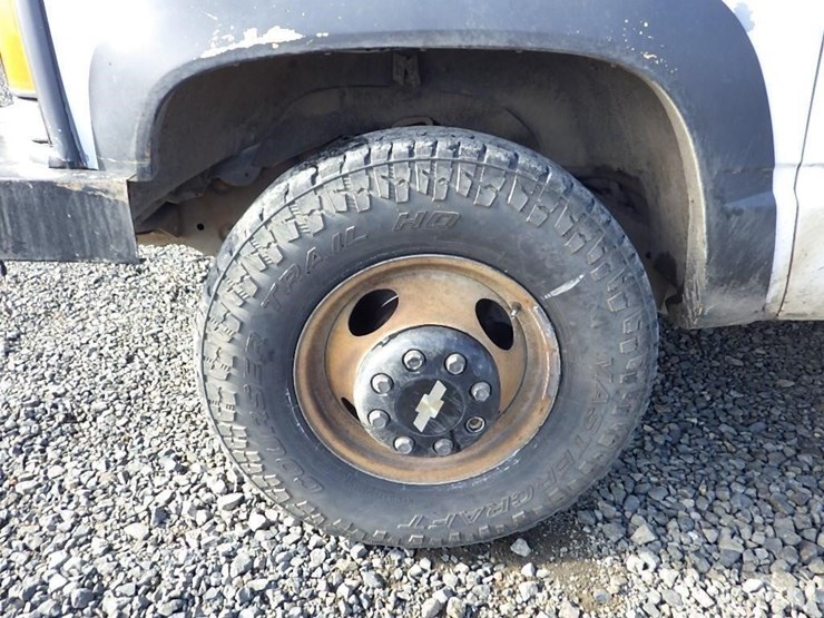 1997-chevrolet-3500-image-13