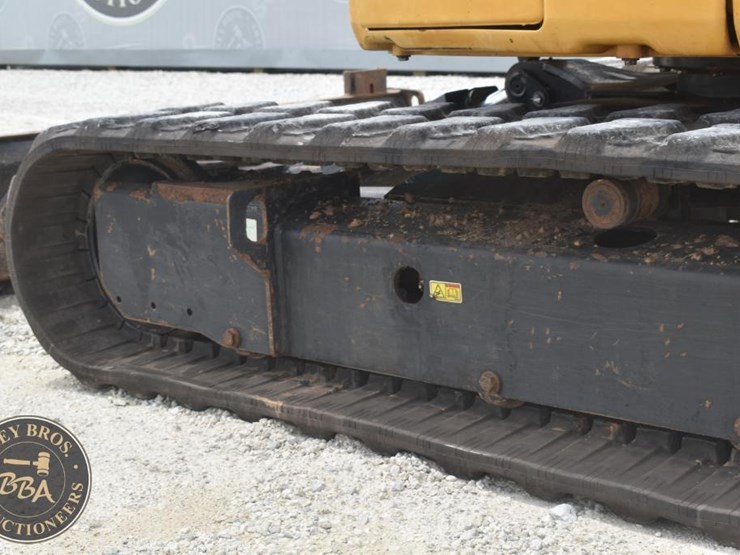 2019-caterpillar-305e2-cr-image-44