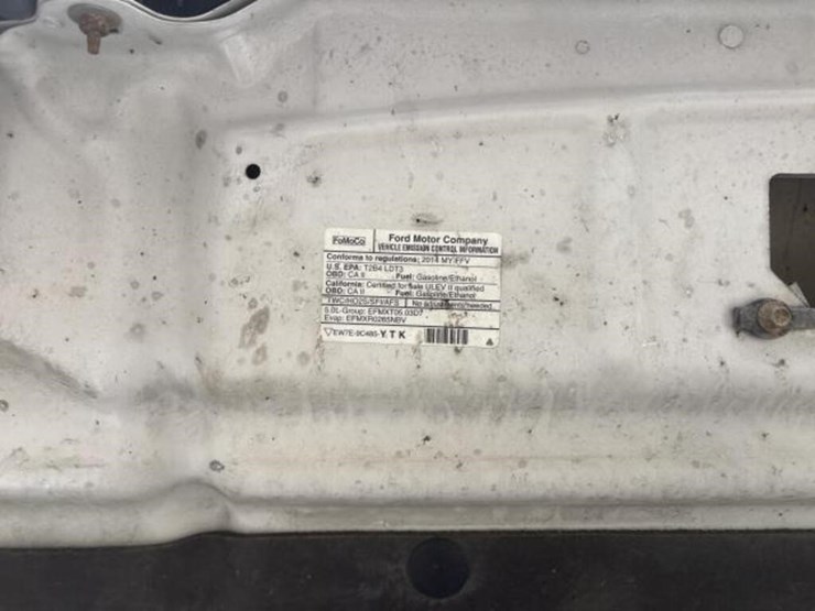 2014-ford-f150-xl-image-22