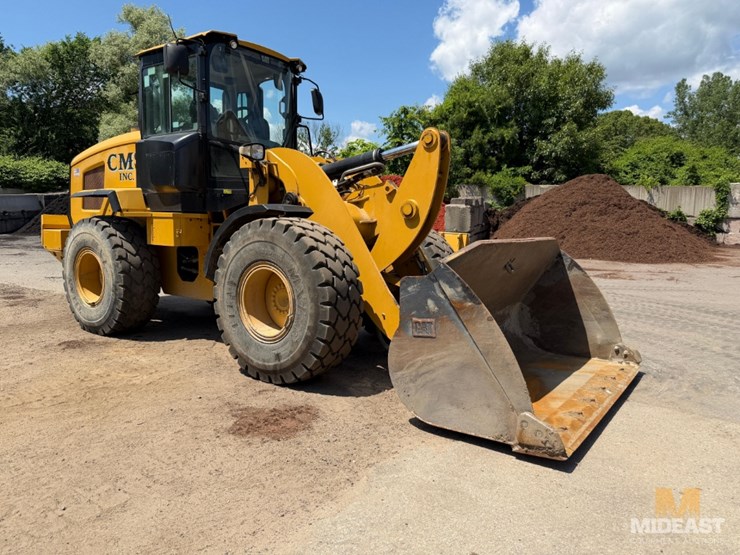 2014-caterpillar-930k-image-33