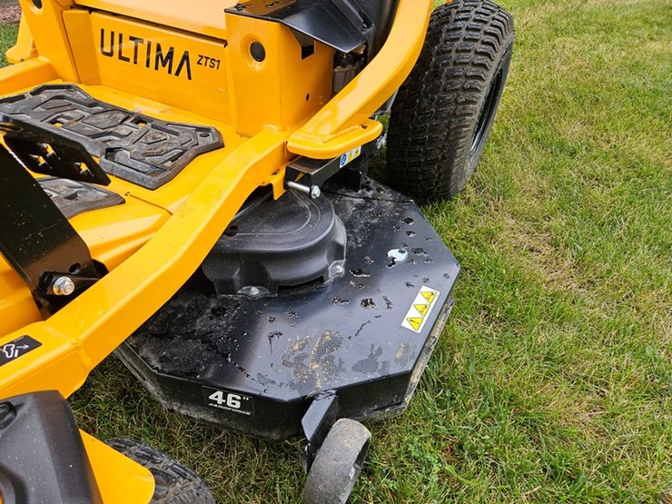 #311-•-cub-cadet-ultima-zts1-zero-turn-mower-image-12