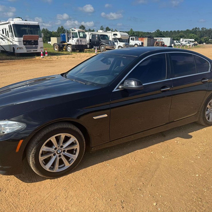 2015 BMW 528i 4DR Sedan - 142,305 Miles