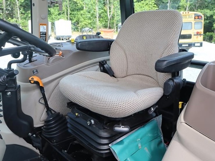 2022-john-deere-5090e-image-40