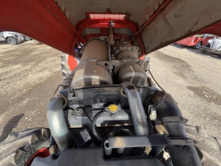 2018-kubota-m5-111d-image-33