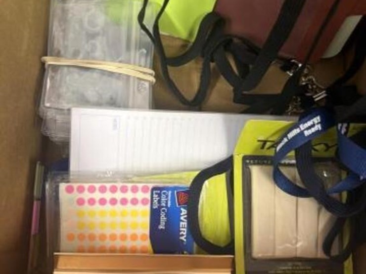 office-supplies-image-8