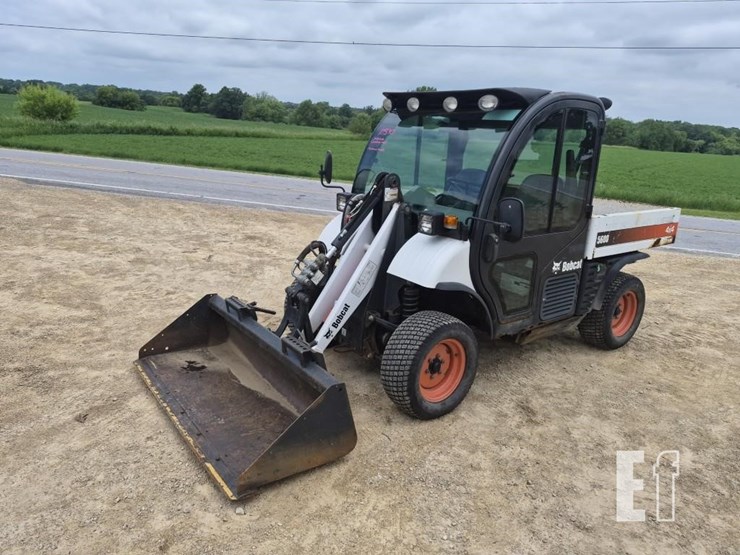2014-bobcat-toolcat-5600-image-5