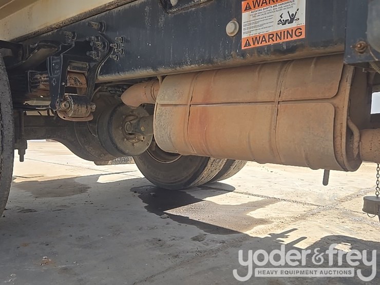 2019-ford-f750-xl-image-29