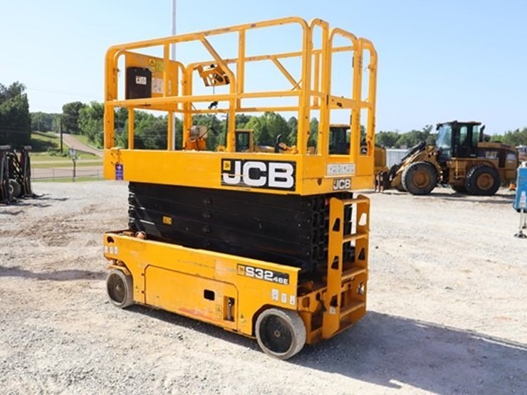2018-jcb-s3246e-image-3