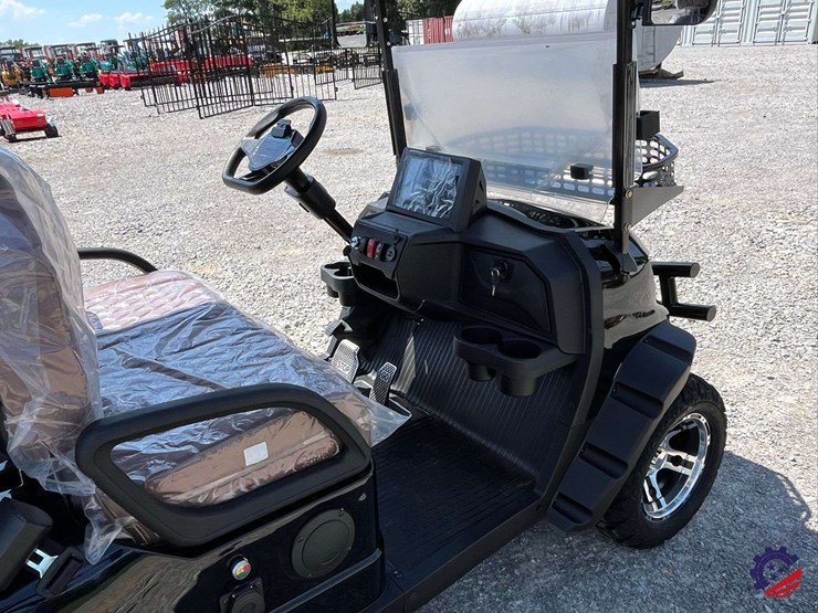 unused-2026-ce-sdlc80-golf-cart-image-17