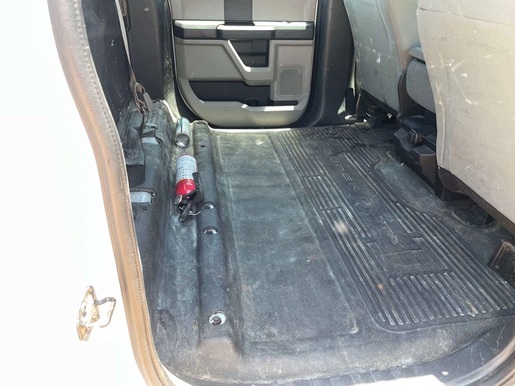 2019-ford-f250-image-16