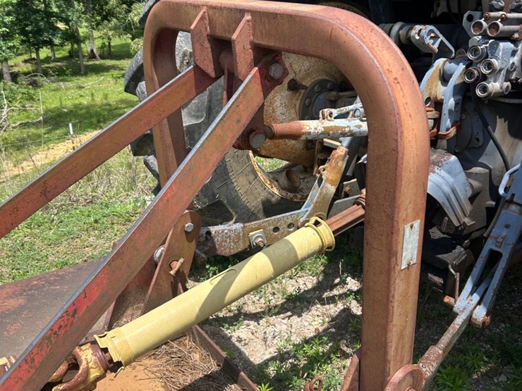 new-holland-7740-image-10