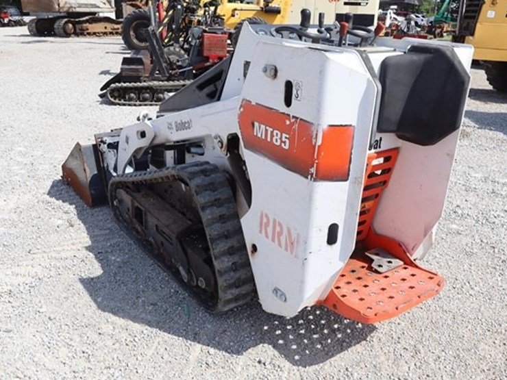 2017-bobcat-mt85-image-3