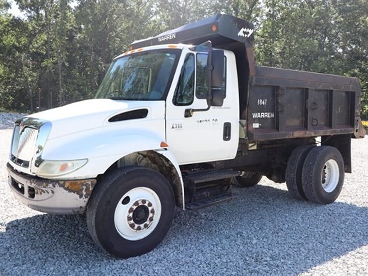2005-international-durastar-4300-image-1