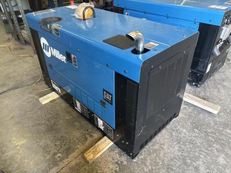 big-blue-400-pro-dc-welding-generator-image-2