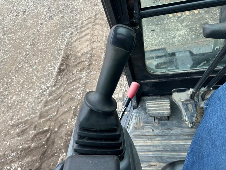 2021-yanmar-sv40-image-25