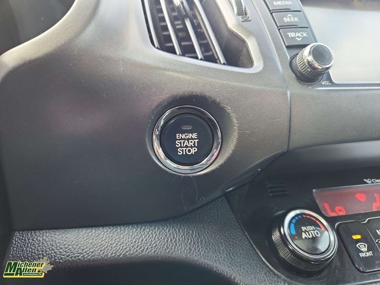 2012-kia-sportage-image-26