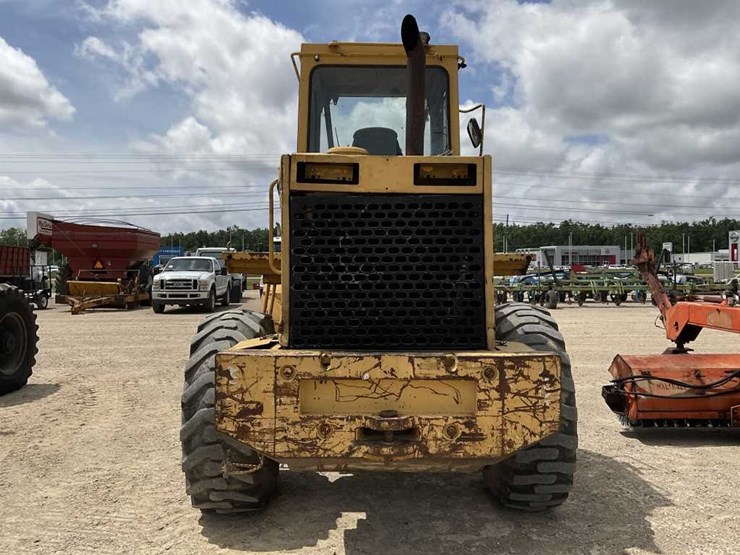 1993-deere-444e-image-5