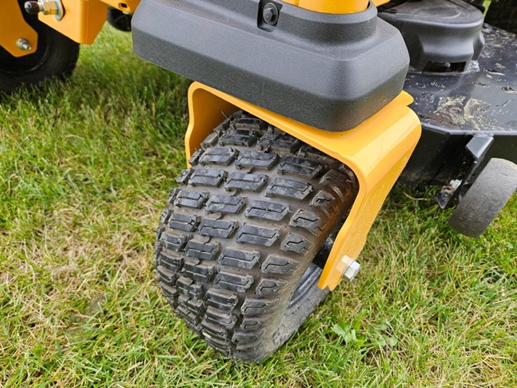 #311-•-cub-cadet-ultima-zts1-zero-turn-mower-image-11