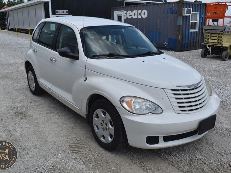 2007-chrysler-pt-cruiser-image-7