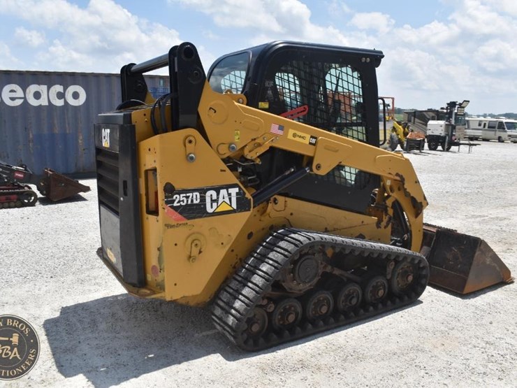 2018-caterpillar-257d-image-23
