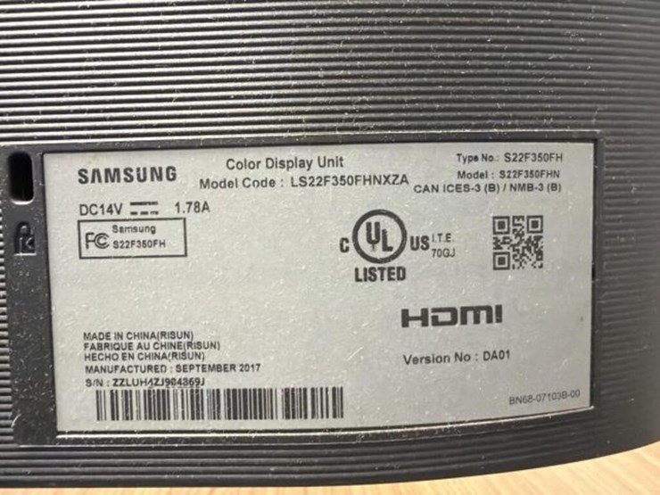 (4)-samsung-computer-monitors-image-4