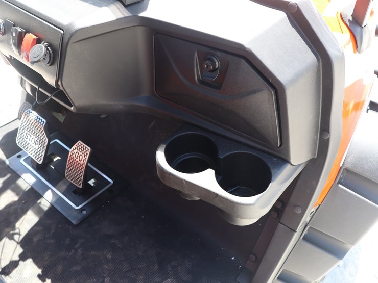 #112-•-6-seater-electric-golf-cart-image-18