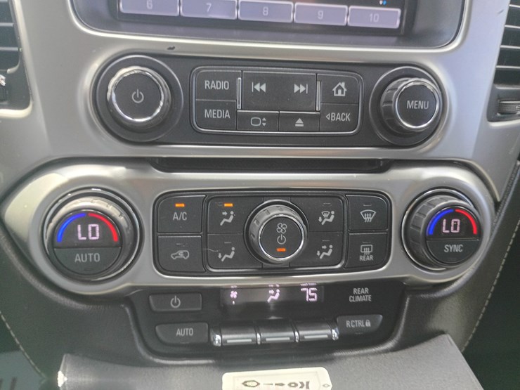 2018-chevrolet-tahoe-image-42