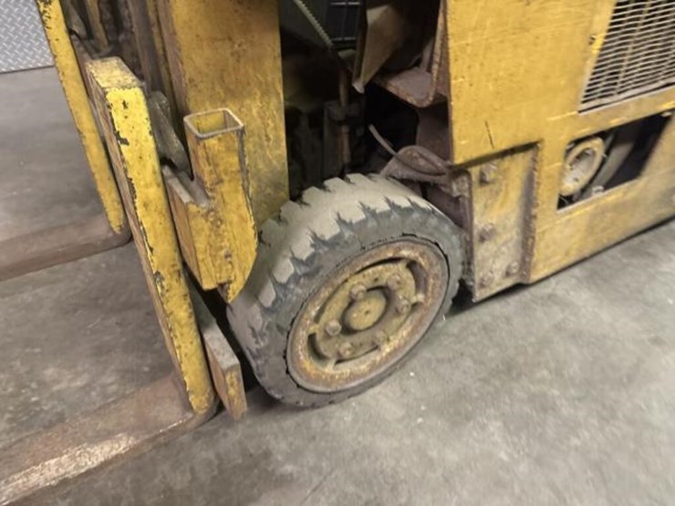 mobilift-fork-truck-image-8