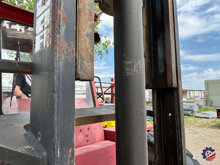 1984-taylor-180s-diesel-forklift-image-44