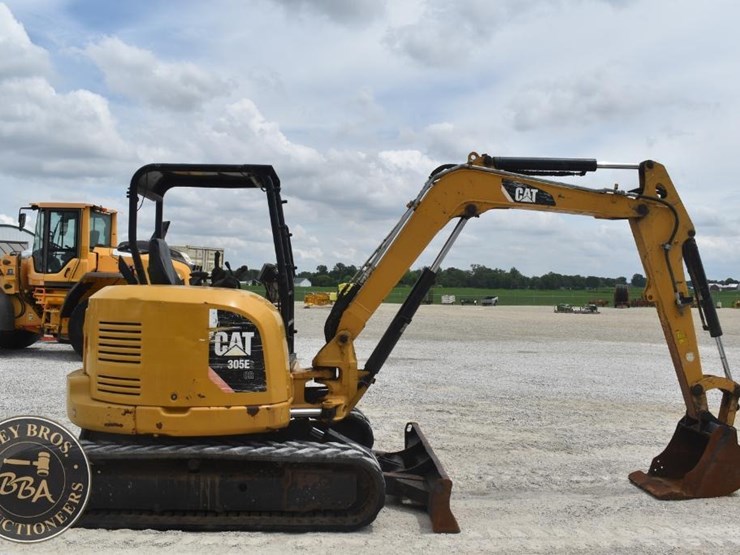 2016-caterpillar-305e2-cr-image-6