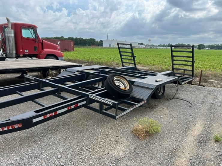 #580-•-donahue-combine-or-sprayer-trailer---located-in-osceola,-ar-image-5