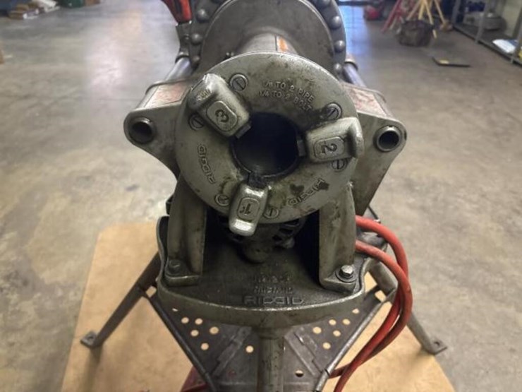 ridgid-300-pipe-threader-image-4