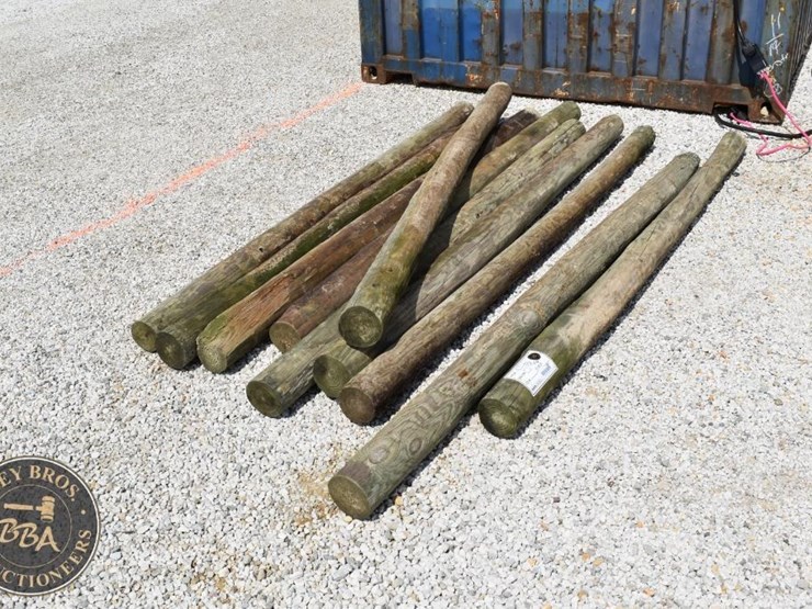 treated-fence-post-42943-image-2
