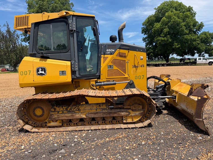 2018-deere-650k-lgp-image-6