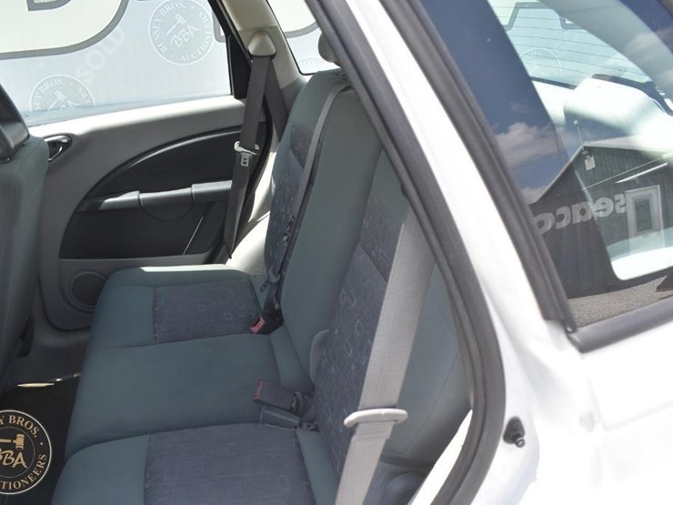 2007-chrysler-pt-cruiser-image-23