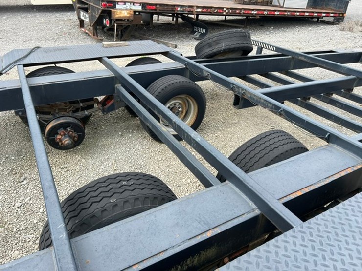 #580-•-donahue-combine-or-sprayer-trailer---located-in-osceola,-ar-image-10