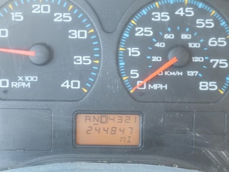2005-international-durastar-4300-image-30