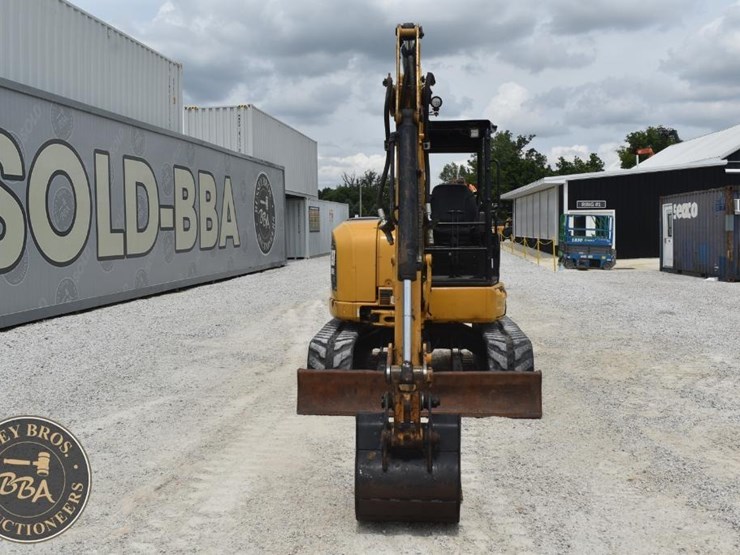 2016-caterpillar-305e2-cr-image-8