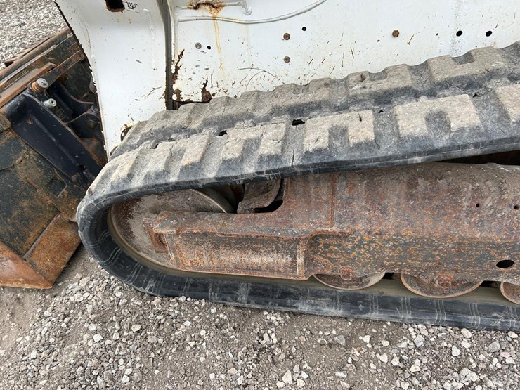 2018-bobcat-t590-image-17
