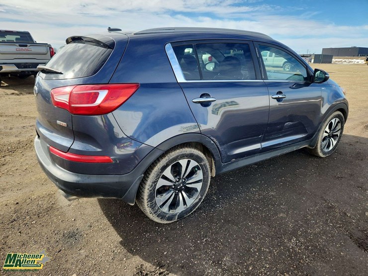 2012-kia-sportage-image-4