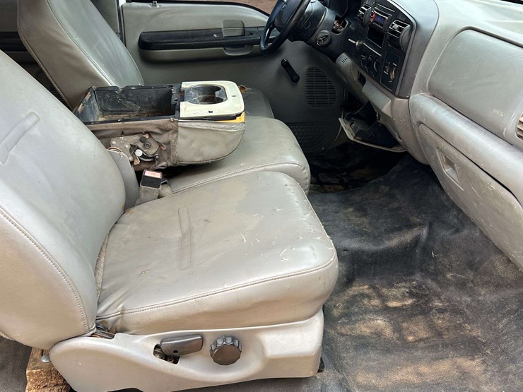 2005-ford-f250-image-35