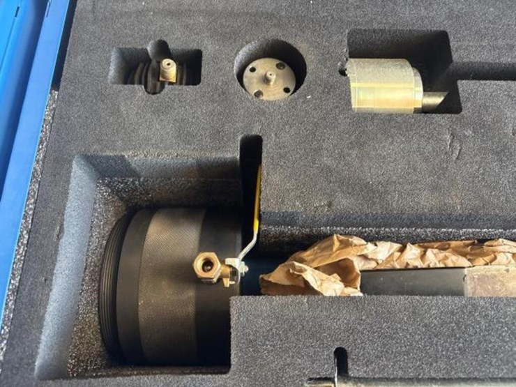 mueller-4–6in-gas-line-tapping-&-stopping-trailer-image-28