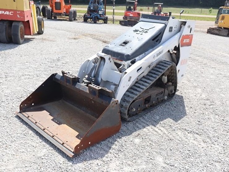 2017-bobcat-mt85-image-1