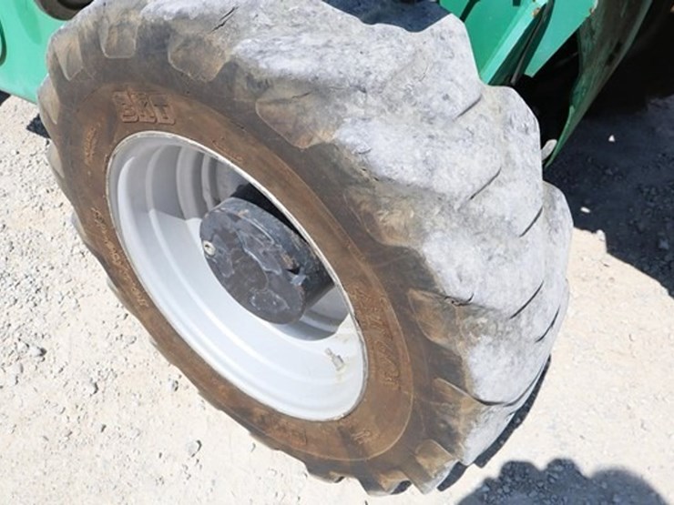 2014-jcb-520-50-image-11