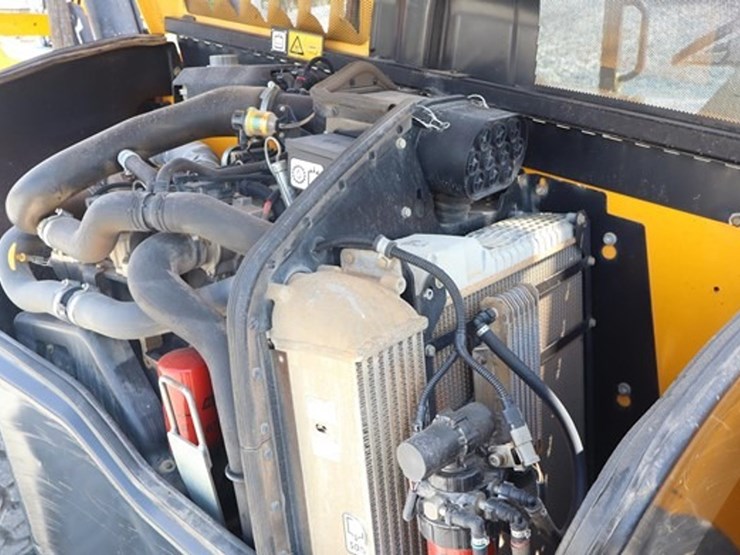2018-jcb-510-56-image-19